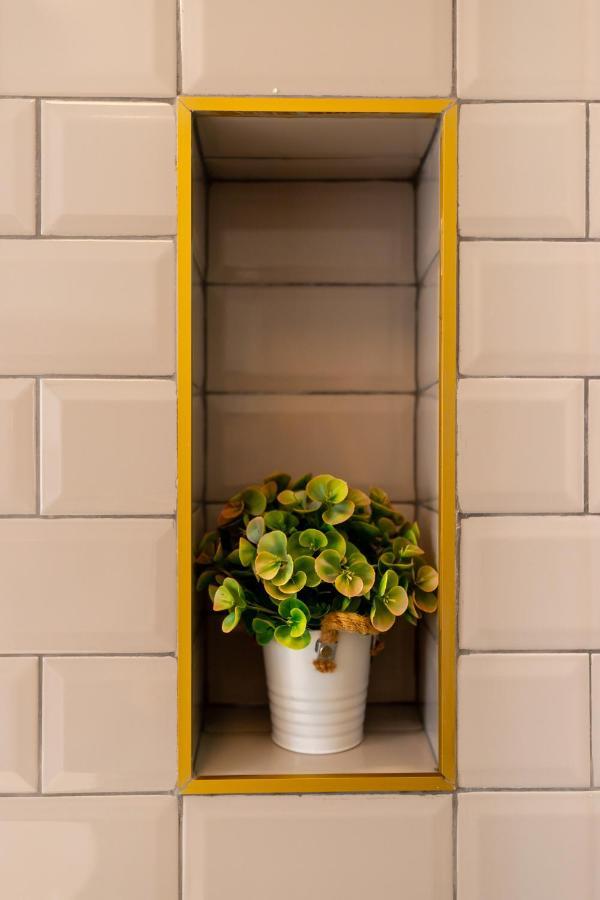 フネドアラThe Corner Houseアパートメント エクステリア 写真