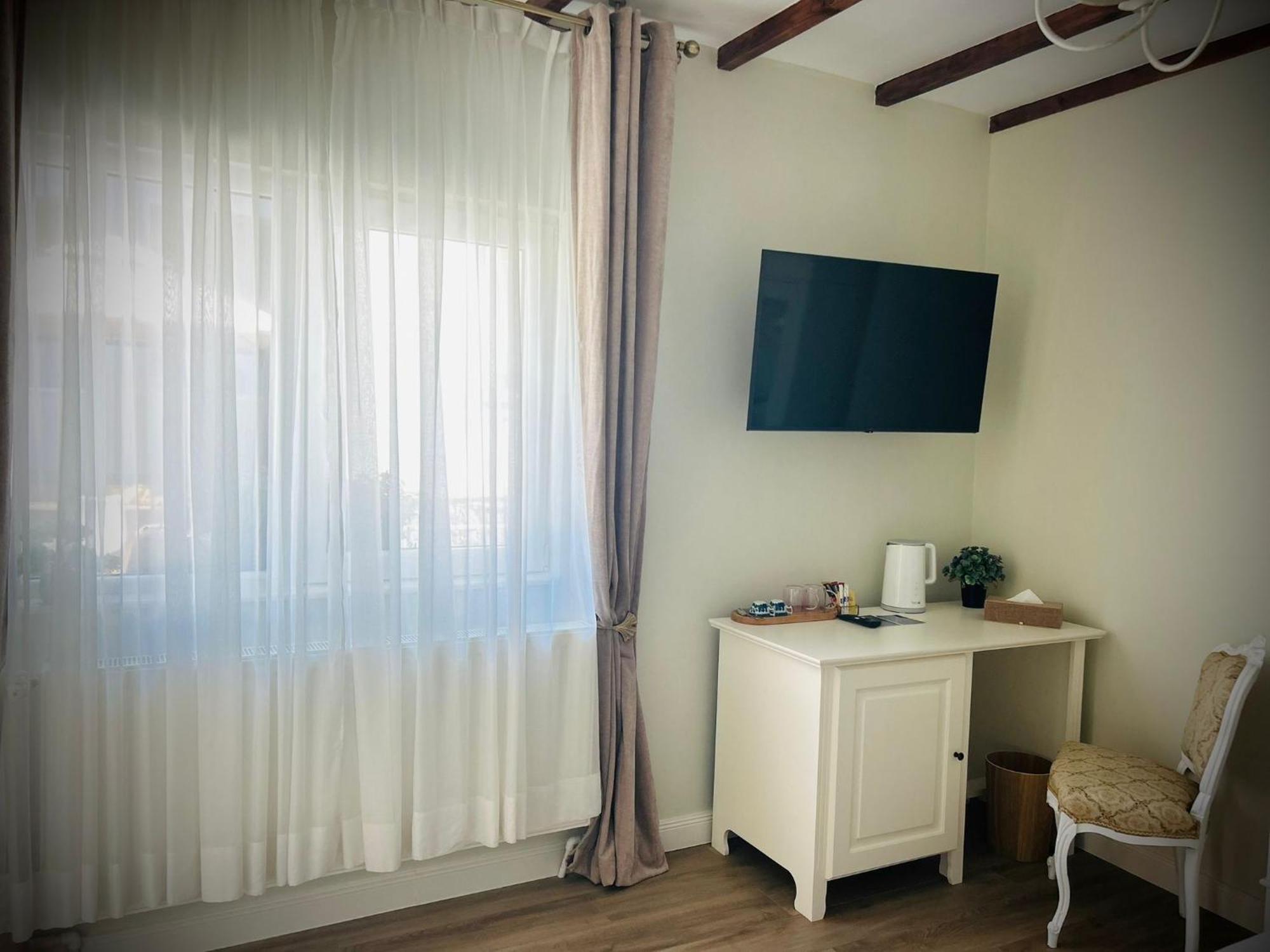 フネドアラThe Corner Houseアパートメント エクステリア 写真